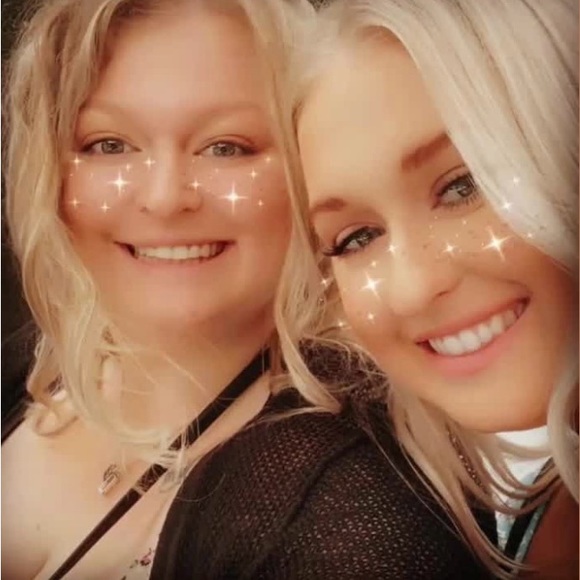 Meet your Posher, Susie B - Picture 2 of 16